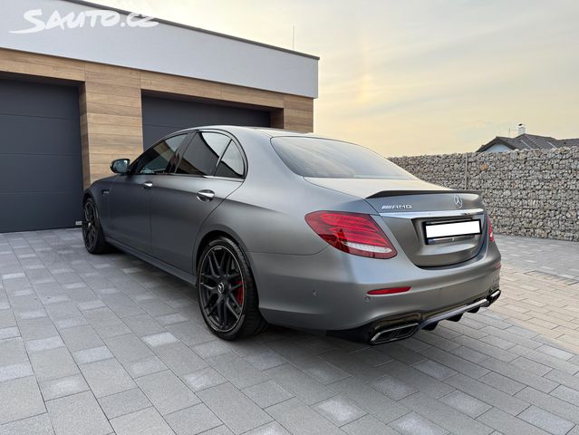 Mercedes Třída E